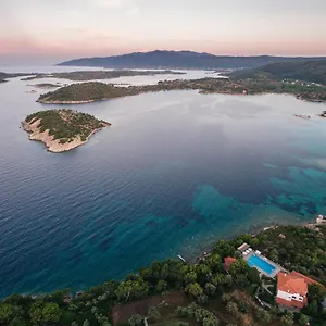 Πανσιόν Theoxenia Όρμος Παναγιάς